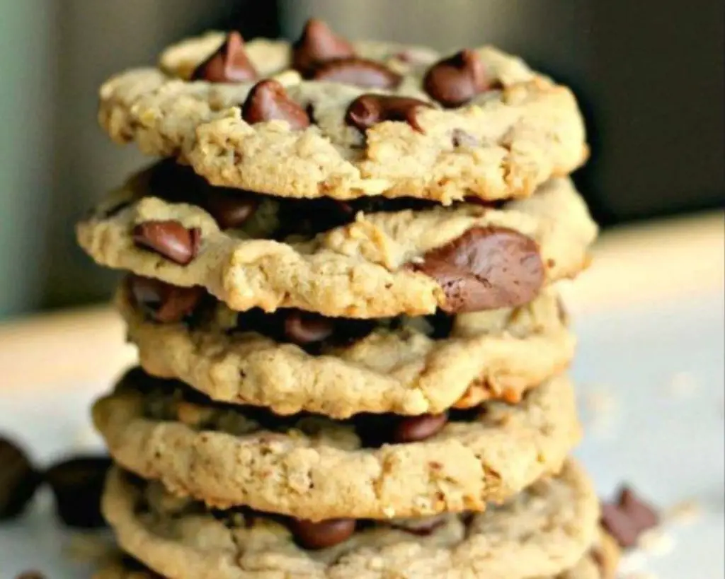 Reese's Chocolate Chip Cookies
