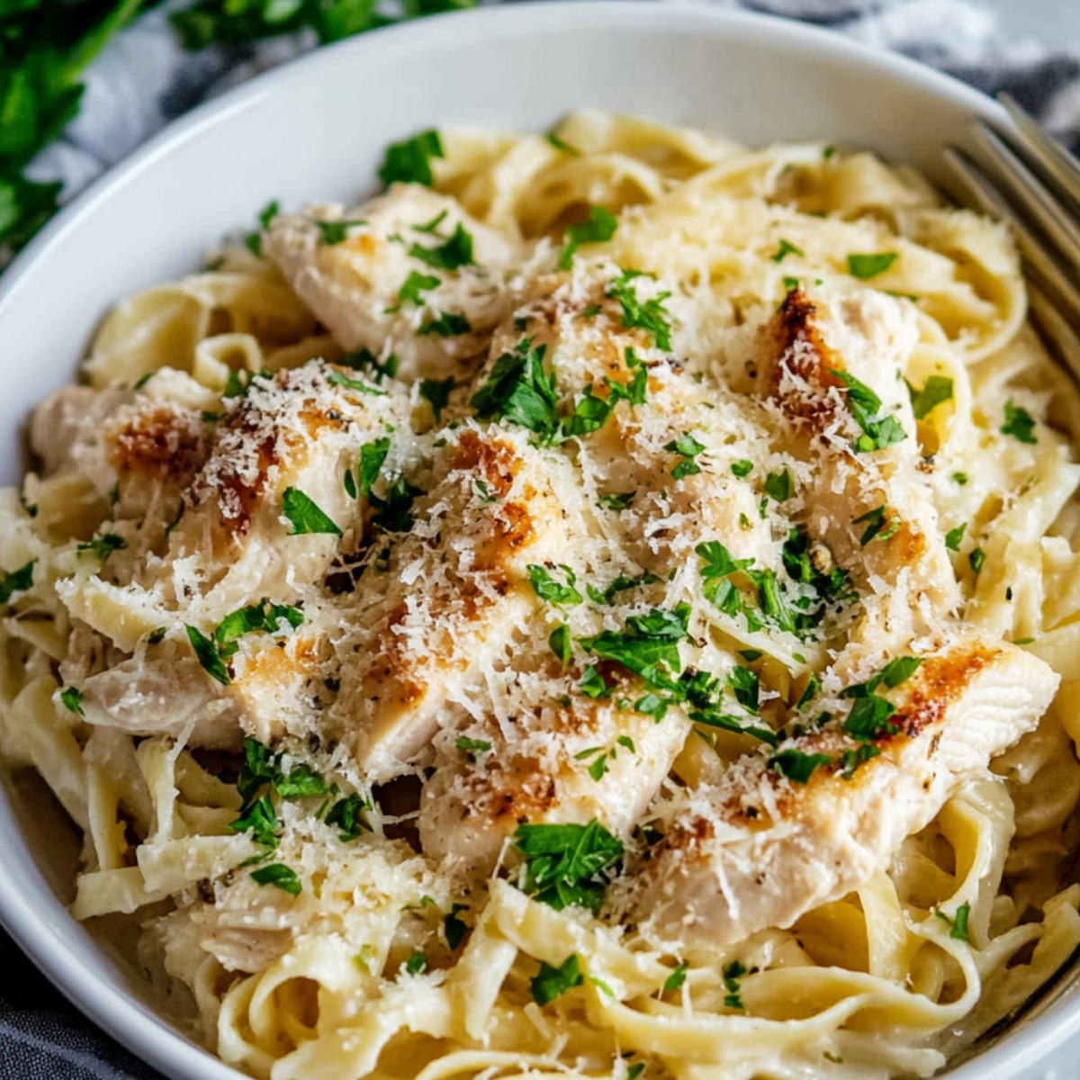 Garlic Parmesan Chicken Pasta