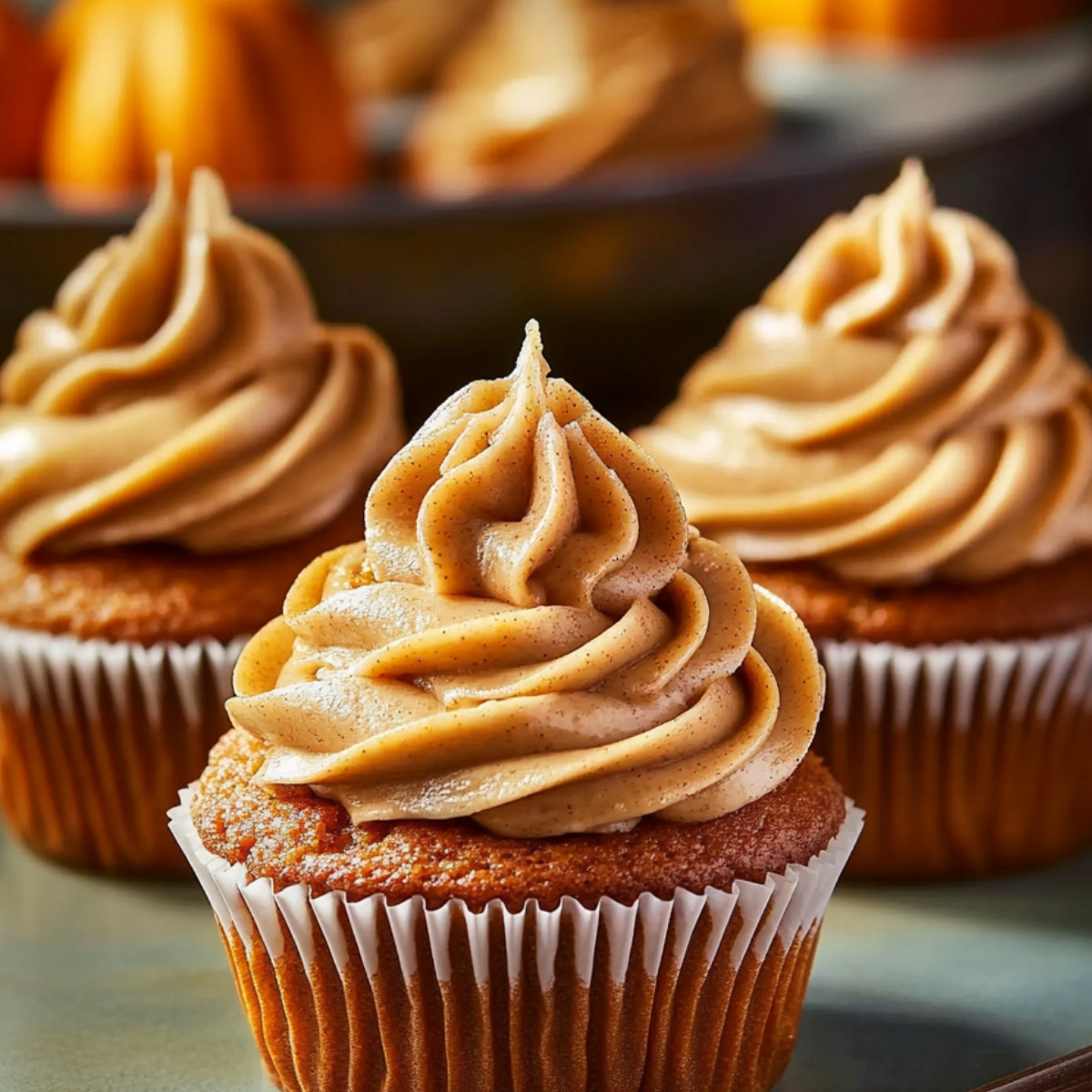 Pumpkin Spice Delight Cupcakes