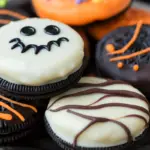 Easy Spooky Chocolate-Covered Halloween Dipped Oreos